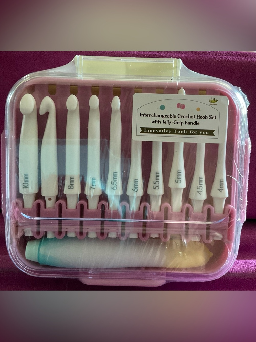 Interchangeable Crochet Hook Set with Jelly-Grip Handle - White and Pink